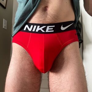 Nike Men's Bold Red Briefs